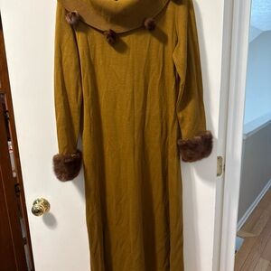 Nina Leonard Mustard Cape with Faux Fur Trim